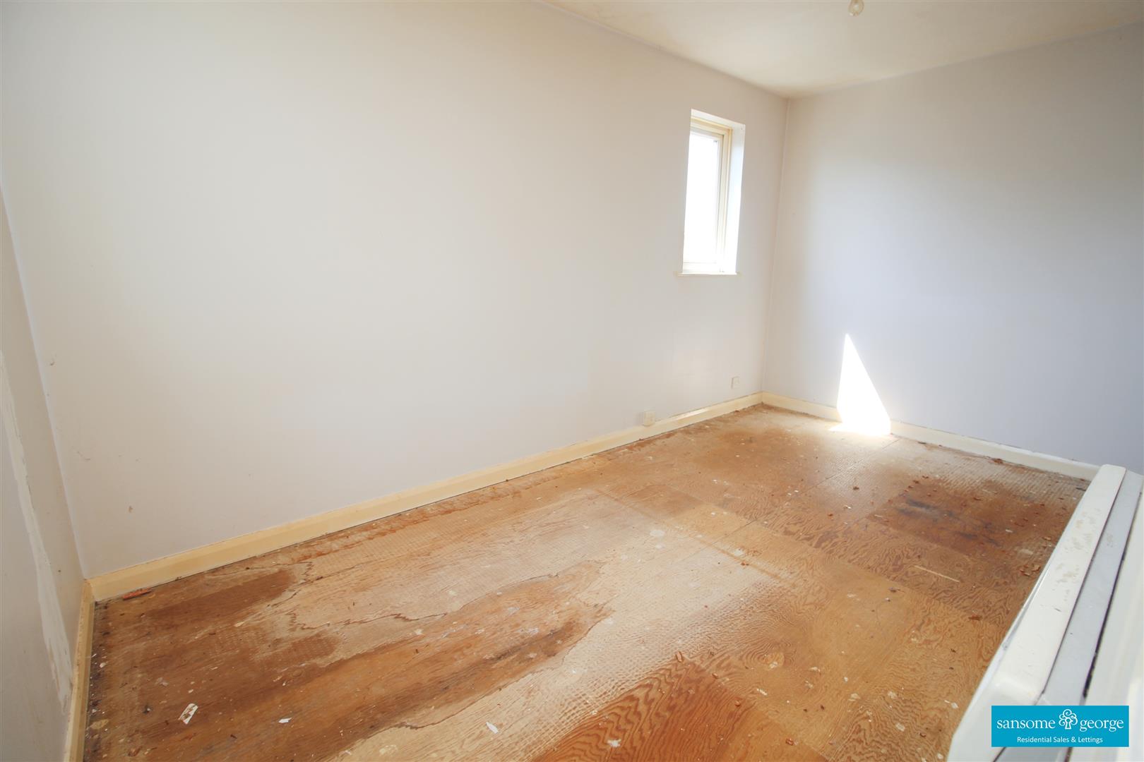 Charlville Drive, Calcot, Reading